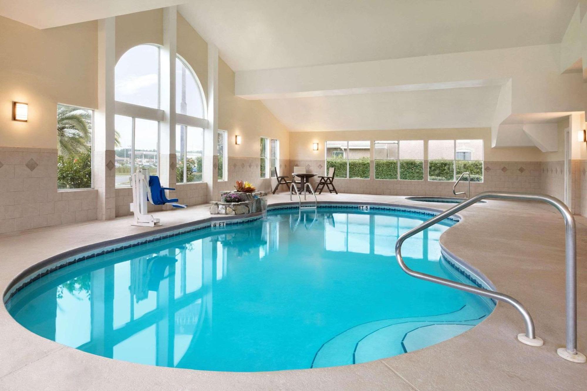 Country Inn & Suites By Radisson, Kingsland, Ga Eksteriør billede